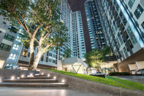 The Base Central Pattaya By He